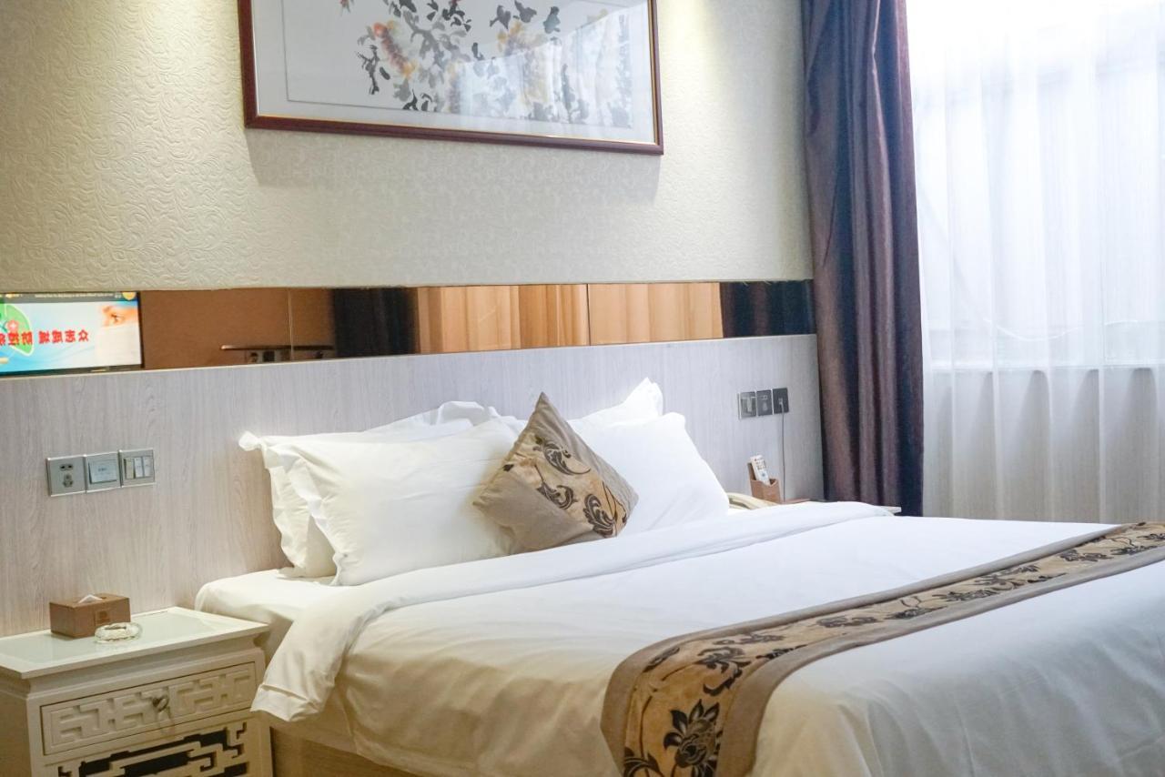 Paco Hotel Tianhe Coach Terminal Metro Satation Guangzhou-Free Shuttle Bus For Canton Fair Exterior foto